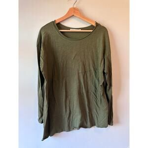 Good Luck Tee Long Sleeve Asymmetrical Green Top